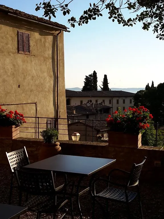 Casa Torre Margherita San Gimignano 2*,